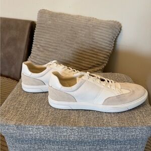BNWOT | Calvin Klein Gaius Sneakers